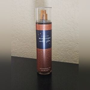 Bath & Body Works Midnight Amber Glow Bl